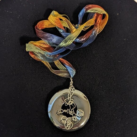 Hematite Stone Blood Stone Necklace Handmade Wire Gage Cord Pendant Rainbow - Picture 4 of 7